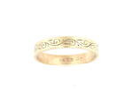 9ct yellow gold band with fancy design