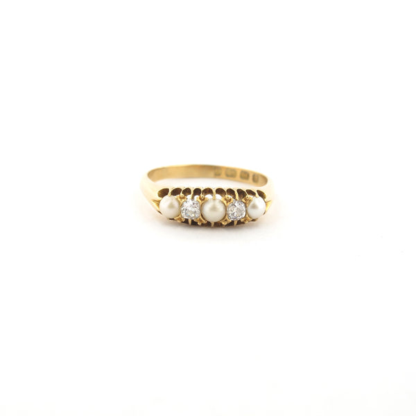 Antique 18ct yellow gold diamond and pearl set ring